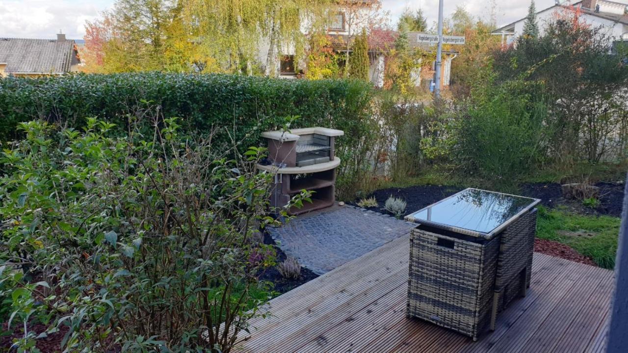 Haus Edda - Ferienwohnungen Mit Garten Und Schlossblick Marburg Exterior foto